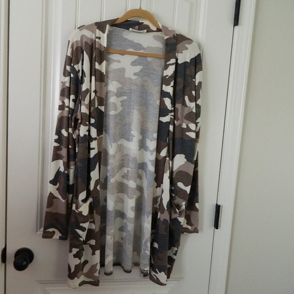 Zenana Tan Camo Print Cardigan